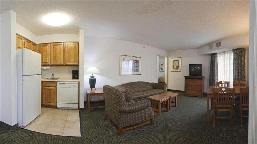 Candlewood Suites Eagan - Mall Of America Area By Ihg Ngoại thất bức ảnh
